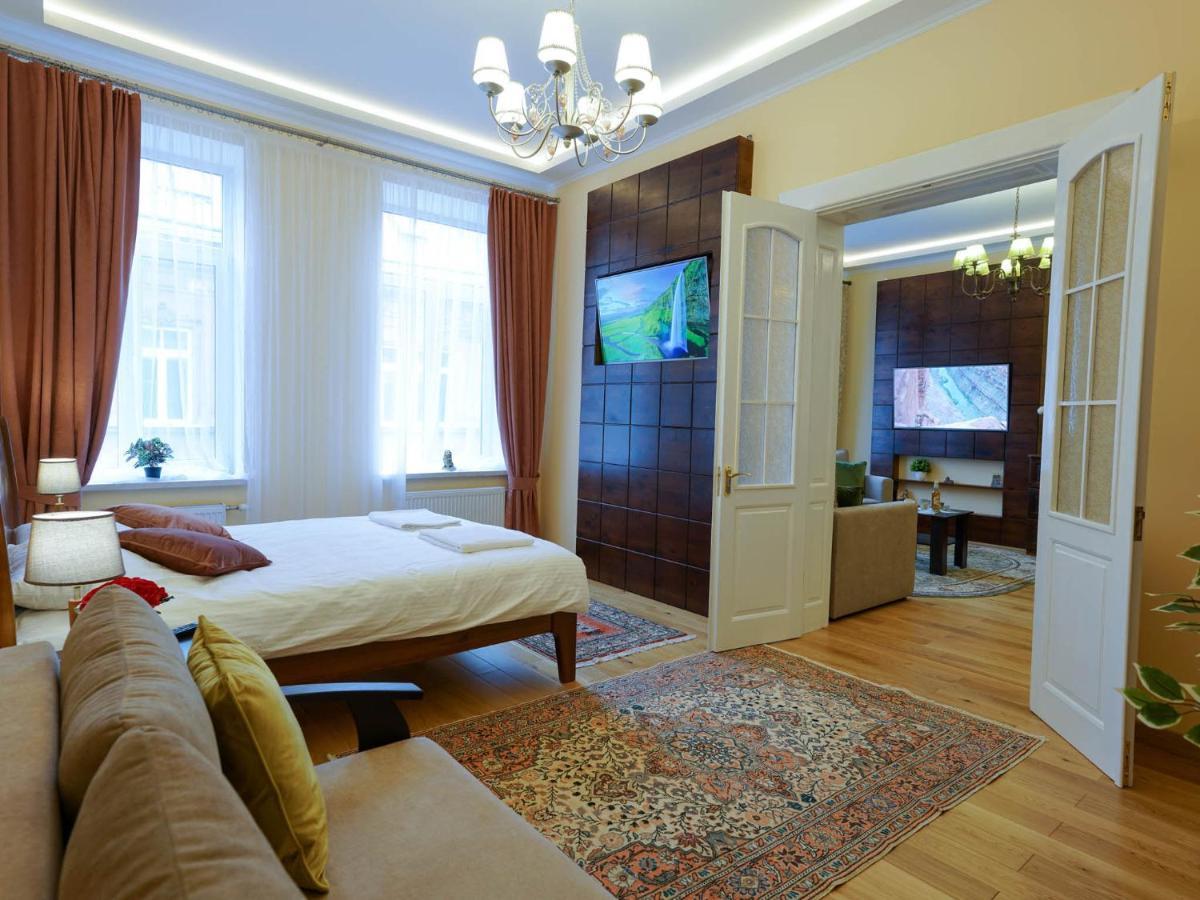 Lviv Suites at Shopena st. 4 Exterior foto